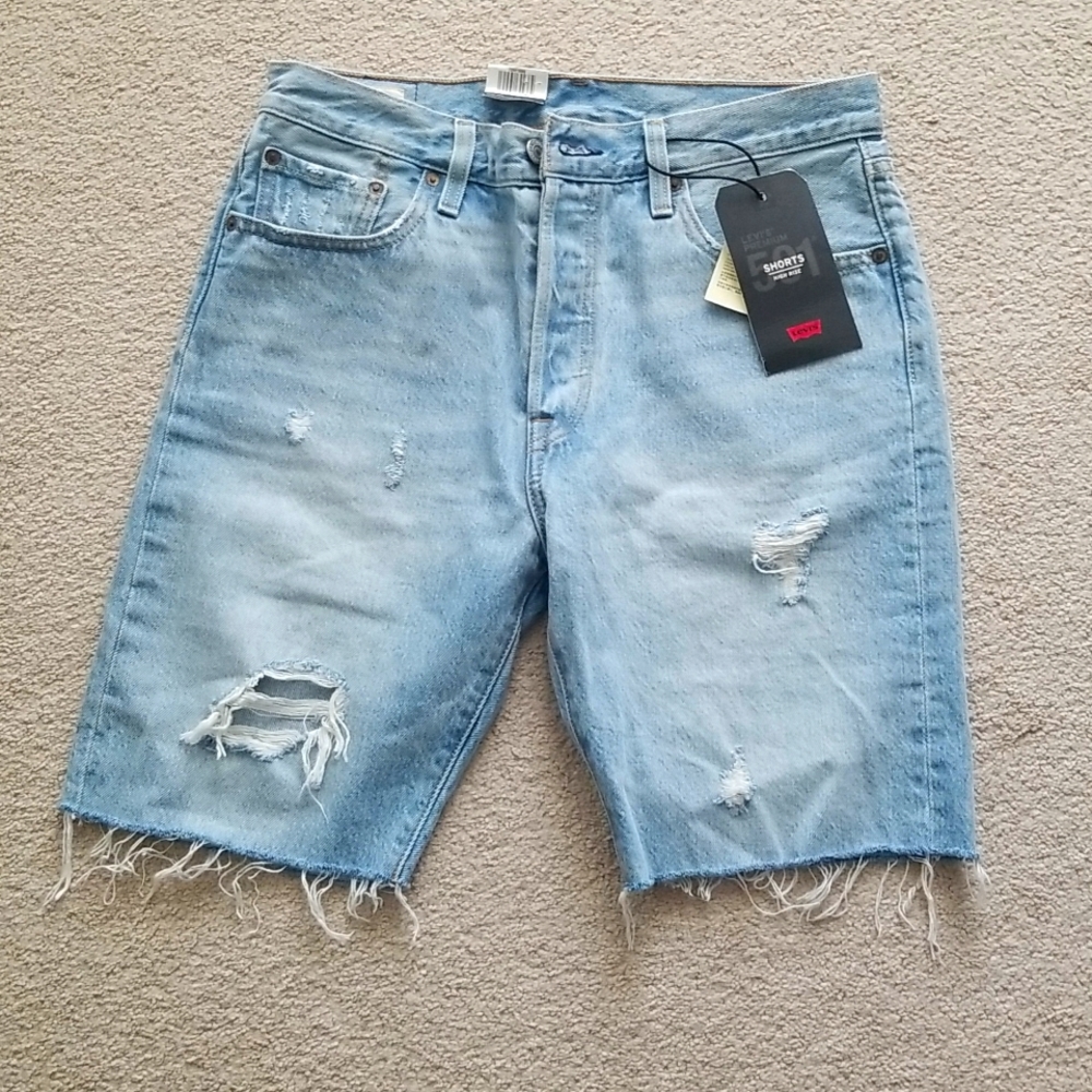 High rise Levi's shorts